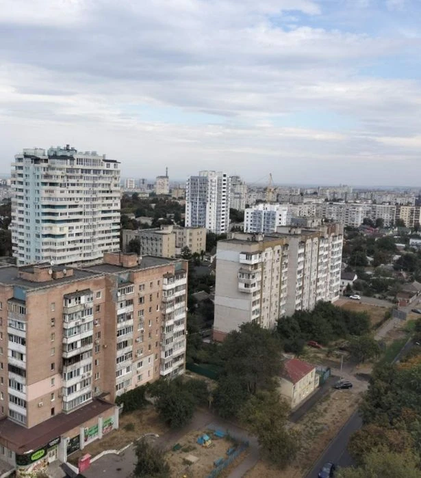 Продаж двокімнатної видової квартири в зданій новобудові , Ц