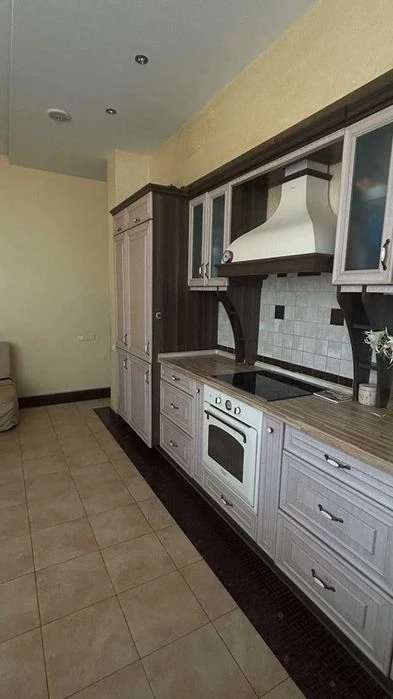 Срочная продажа! Квартира в новом ЖК на 5 Фонтана. Кирпичный