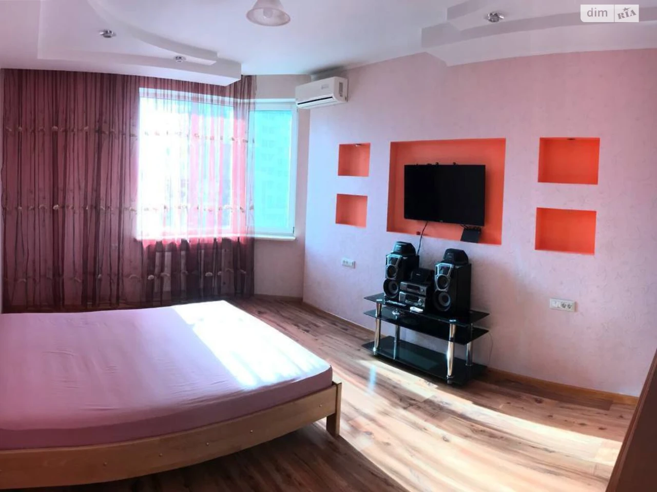 Продажа квартир Приморский.