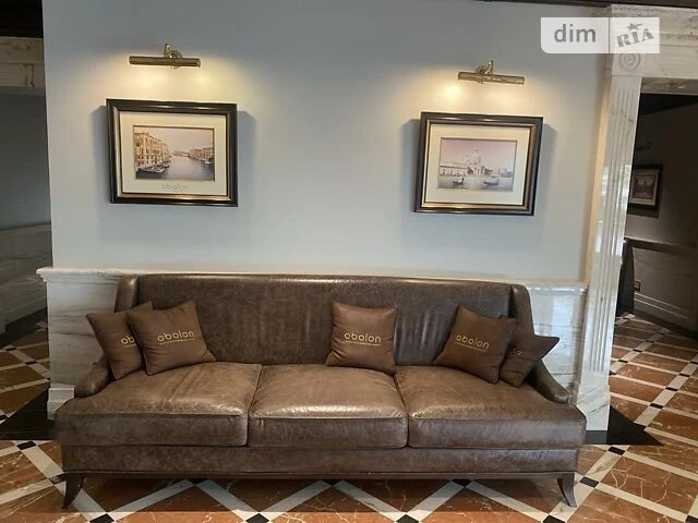 For sale 4-room apartment 336 sq. m on Obolonskyi Avenue 26 • ID 3