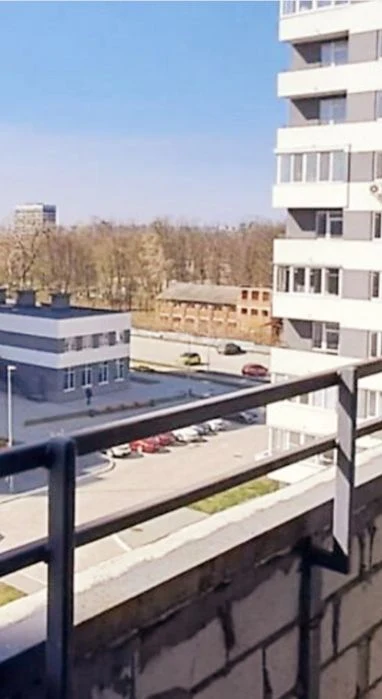 3-room apartment for sale in a modern residential complex Prolisok metro station