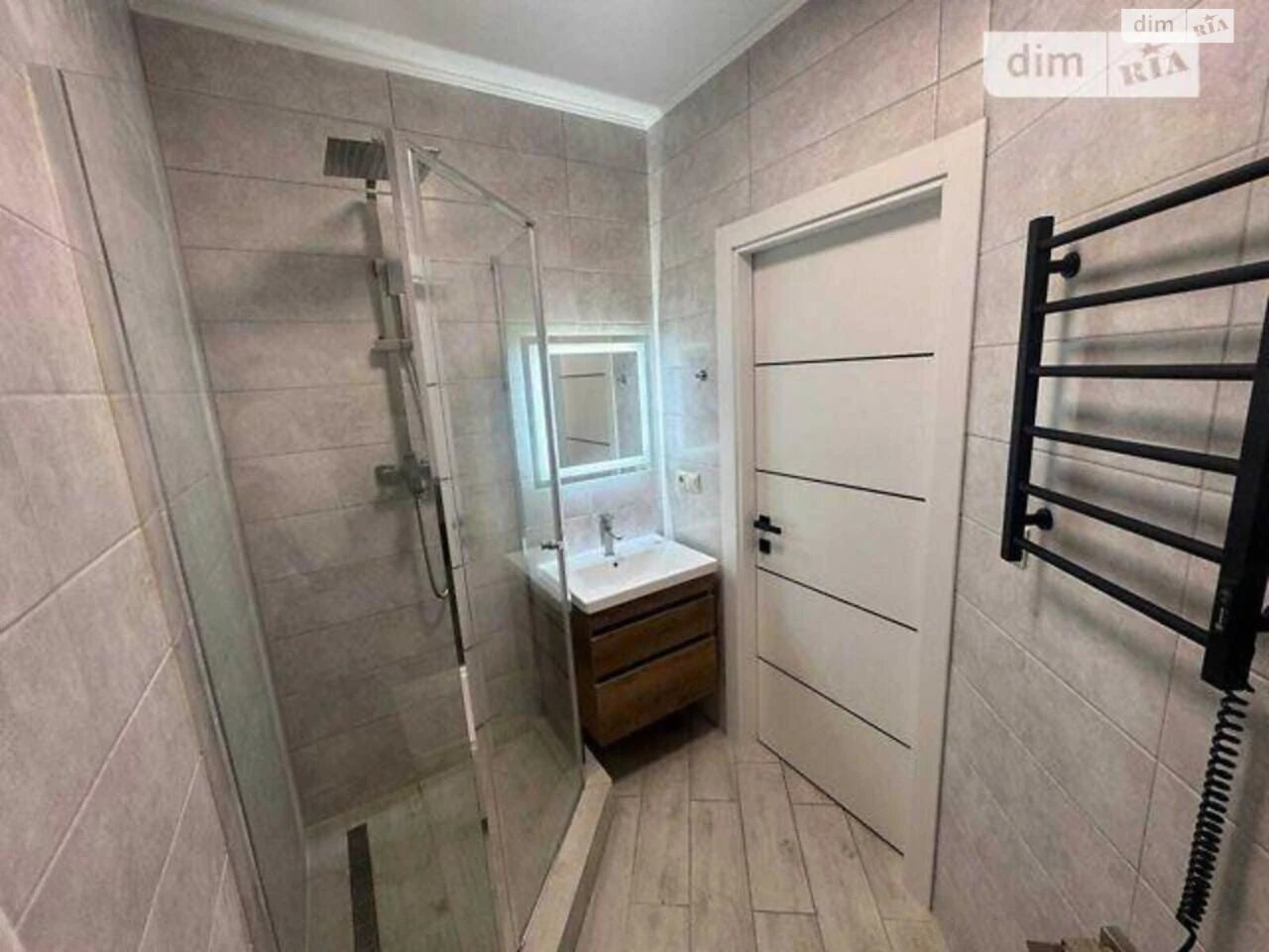 Продажа квартир Дарницкий.