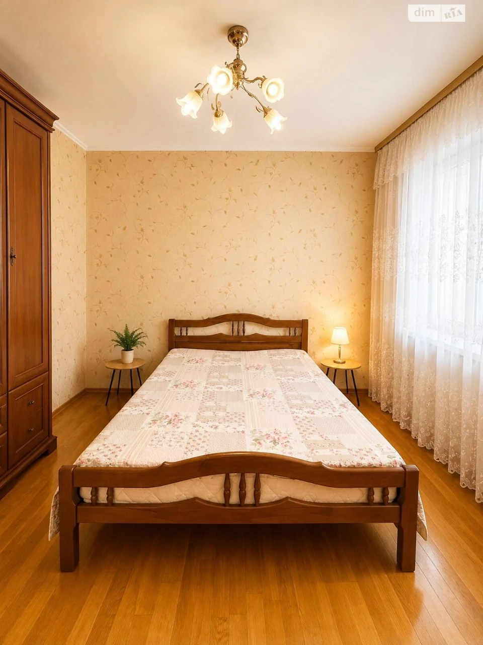 Продаж Квартира Троєщина