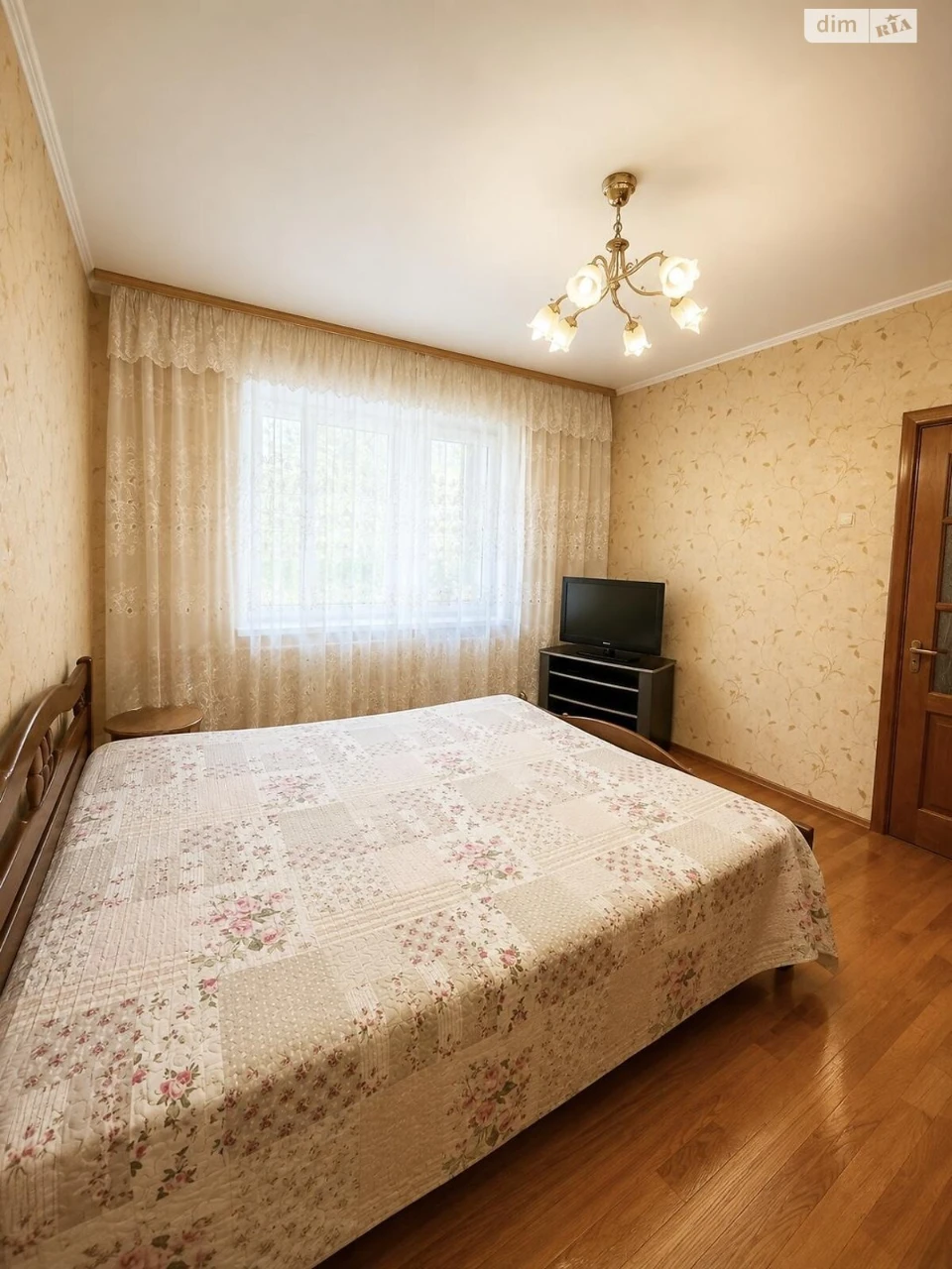 Продаж Квартира Троєщина