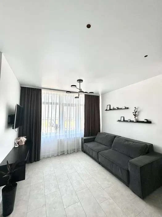 Продам срочно 2 комн. квартиру — ремонт, мебель, техника в п