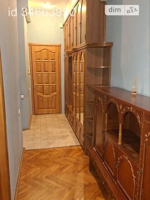 For sale 2-room apartment 58 sq. m. on Prorizna Street 21 • ID 3466399