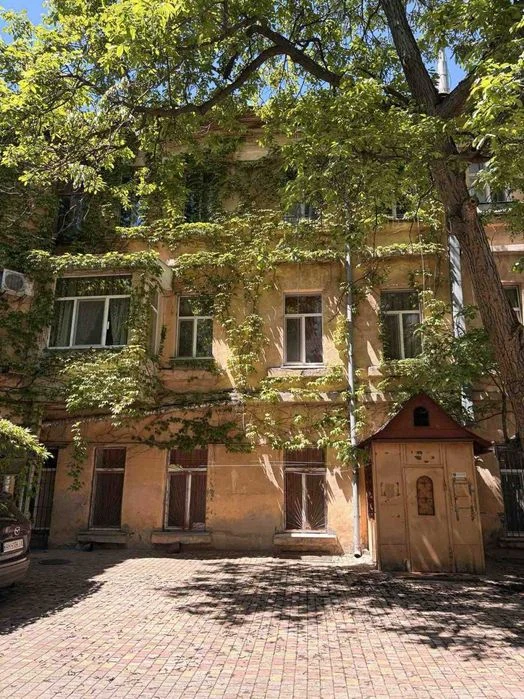 Продам 6 ком. квартиру ул. Бунина / Филармония