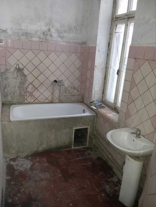 Продам 6 ком. квартиру ул. Бунина / Филармония