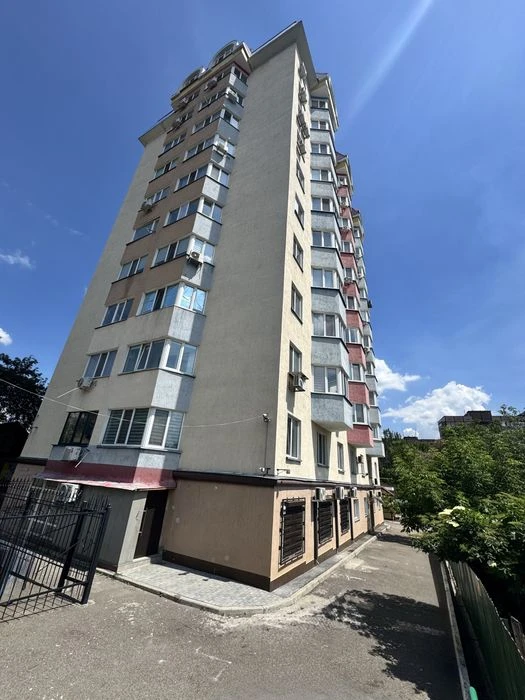 Продам 3к квартиру. ЖК Мандрыковский. Ул Мандриковская 136.