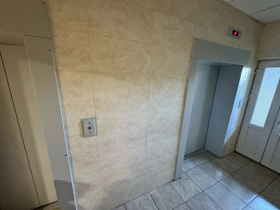 Продам 3к квартиру. ЖК Мандрыковский. Ул Мандриковская 136.
