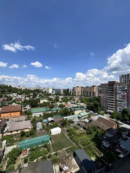 Продам 3к квартиру. ЖК Мандрыковский. Ул Мандриковская 136.