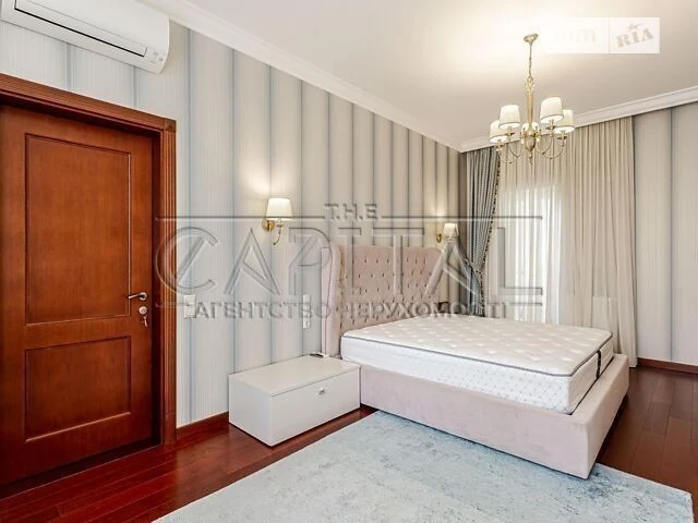 Sale of 4-room apartment 172 sq. m on General Shapovala Street 2 • I