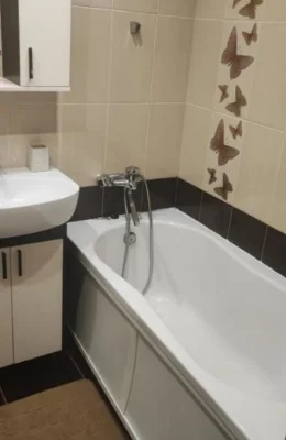 For sale 2 rooms Livoberezhny 3