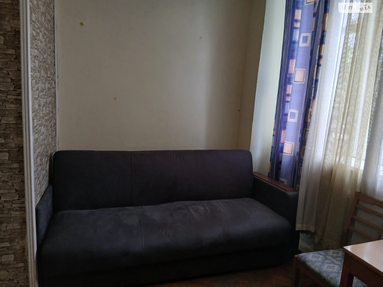 Long-Term Apartment Rental