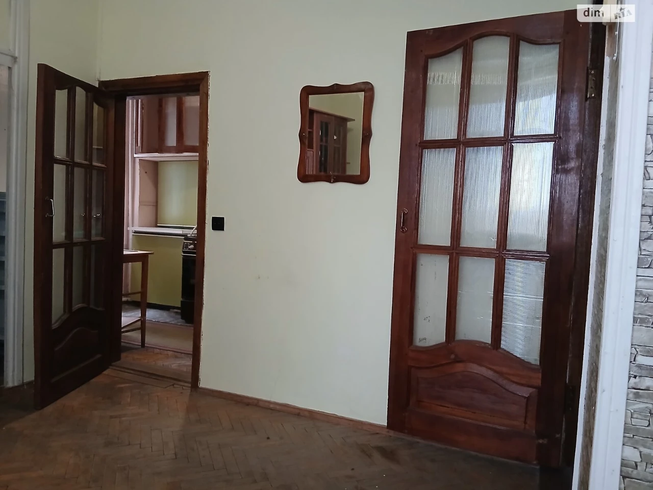 Long-Term Apartment Rental