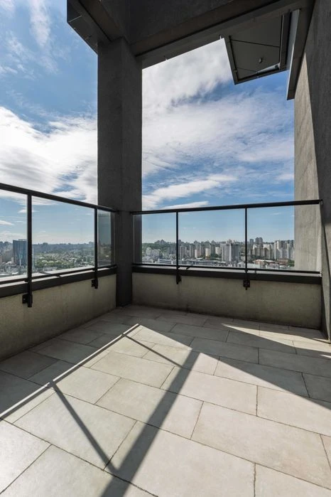 WITHOUT% 2-level apartment with a terrace in the Victory V residential complex, furniture, equipment