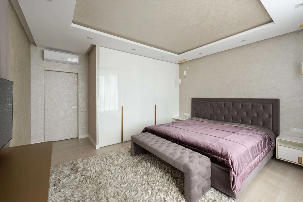 WITHOUT% 2-level apartment with a terrace in the Victory V residential complex, furniture, equipment