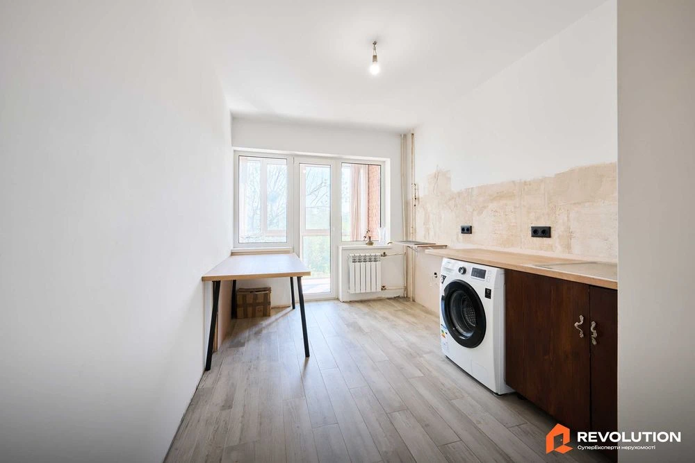 Без комісії. Продаж 1к квартири 39.6м2, вул.Миколи Мурашка 5