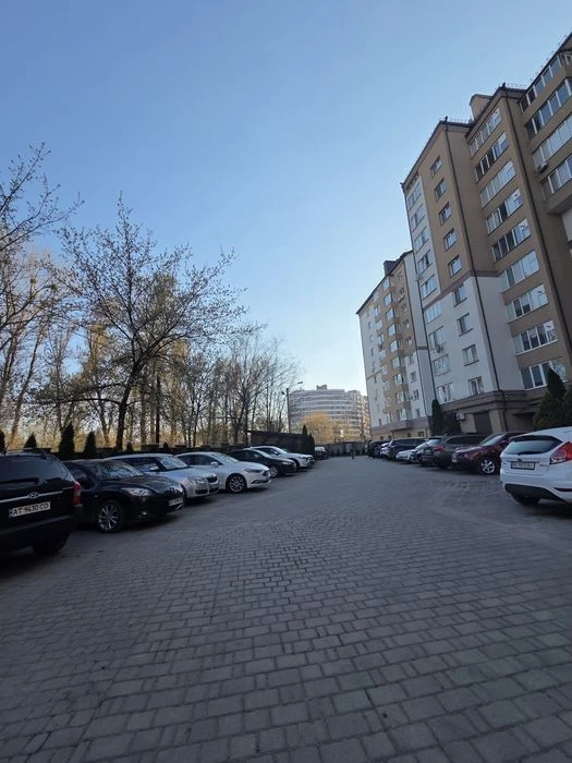 Терміновий Продаж  квартири !!