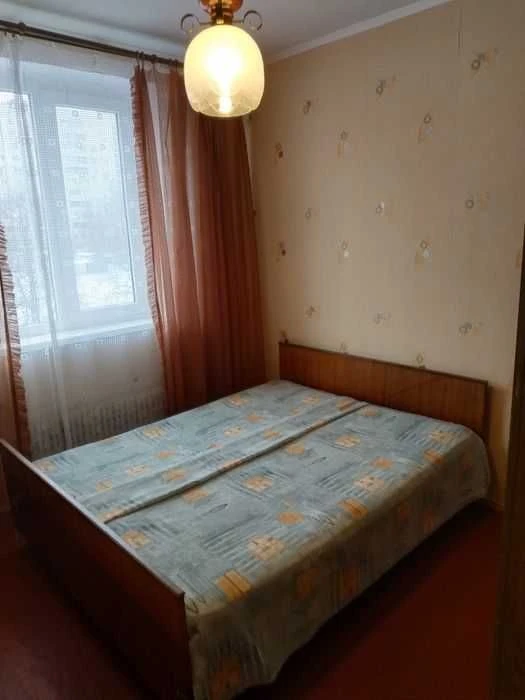 Selling a 2-room apartment, 45 m2, near Alekseevskaya metro station, Akhs Street.