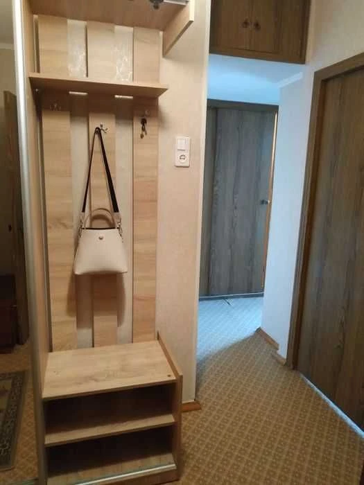 Selling a 2-room apartment, 45 m2, near Alekseevskaya metro station, Akhs Street.
