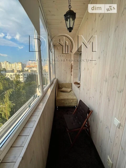 Sale of 1-room apartment 40.3 sq. m. on Petra Hryhorenka Ave. 39B