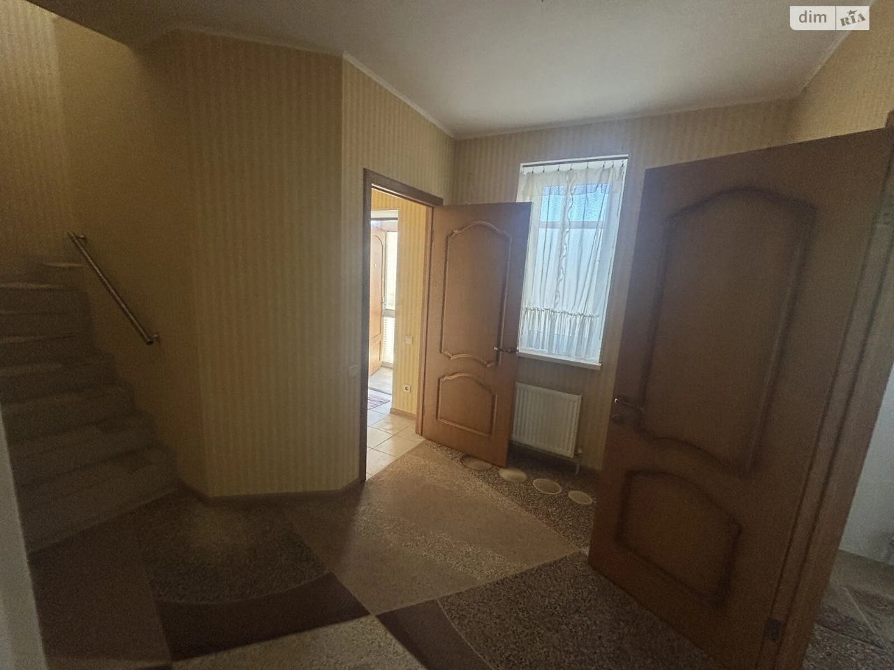 Townhouse for sale