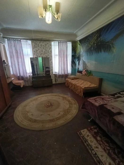 3 кімнатна квартира в центрі/ Преображенський парк