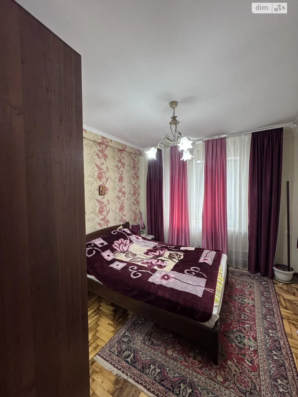 For sale Apartment Oleksandrivskyi (Zhovtnevyi)
