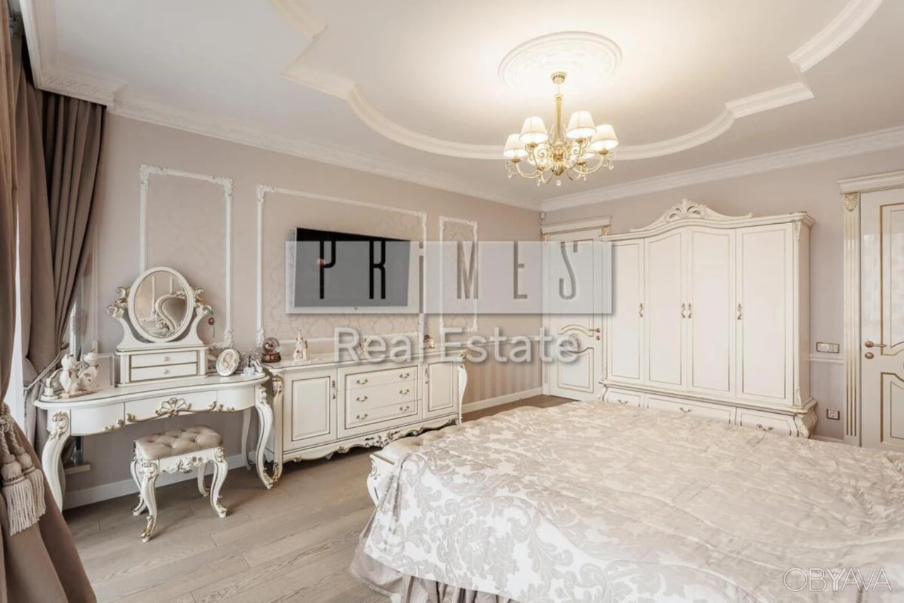 5-room apartment, 185 sq.m.