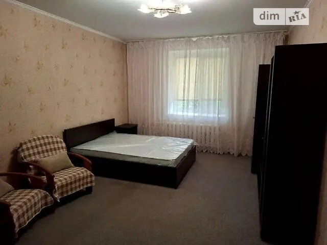 Продаж 1к квартири 42 кв. м на вул. Василя Верховинця 10 • I