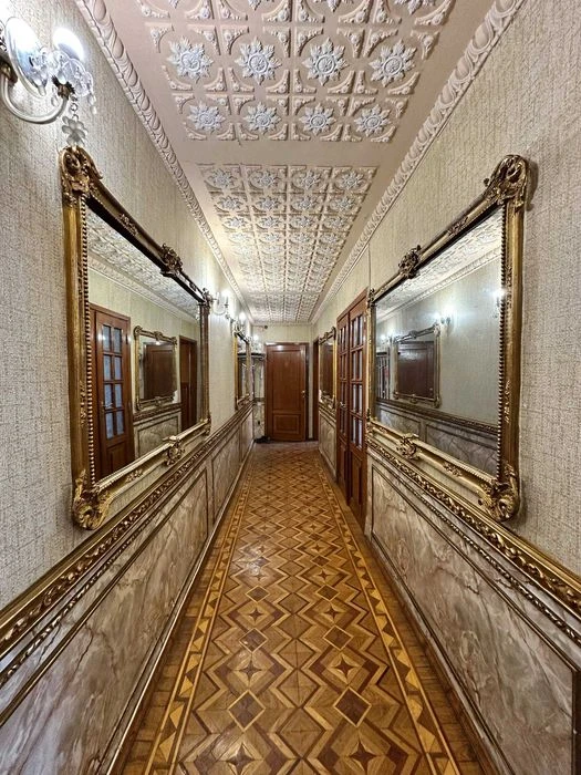 I will sell a spacious 3-room apartment. an apartment in a brick house on ul.