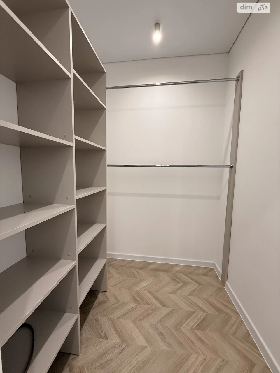 Продаж Квартира Корея