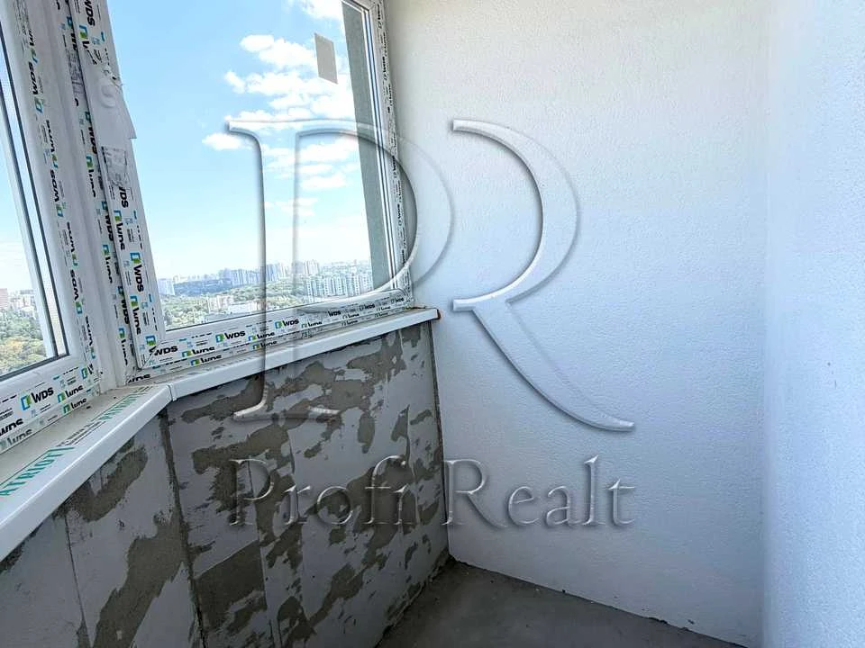 Apartment. Kyiv, Ivan Vyhovsky St. (Marshala Grechka)