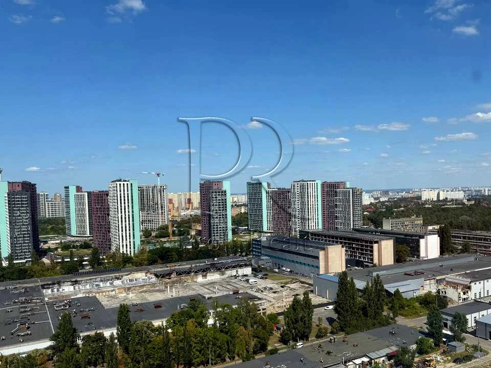 Apartment. Kyiv, Ivan Vyhovsky St. (Marshala Grechka)