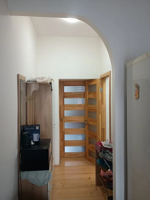 For sale 2-room apartment on Lychakivska – Dolishnya street. area