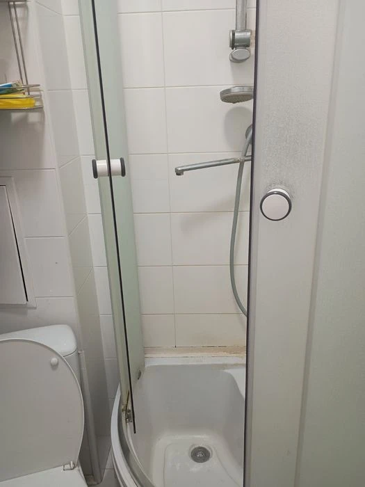 For sale 2-room apartment on Lychakivska – Dolishnya street. area
