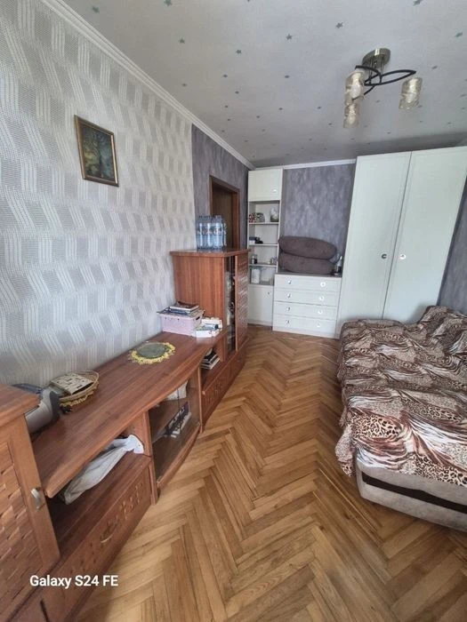 2-room apartment for sale, Oresta Levytskoho St., 11 (Ushin