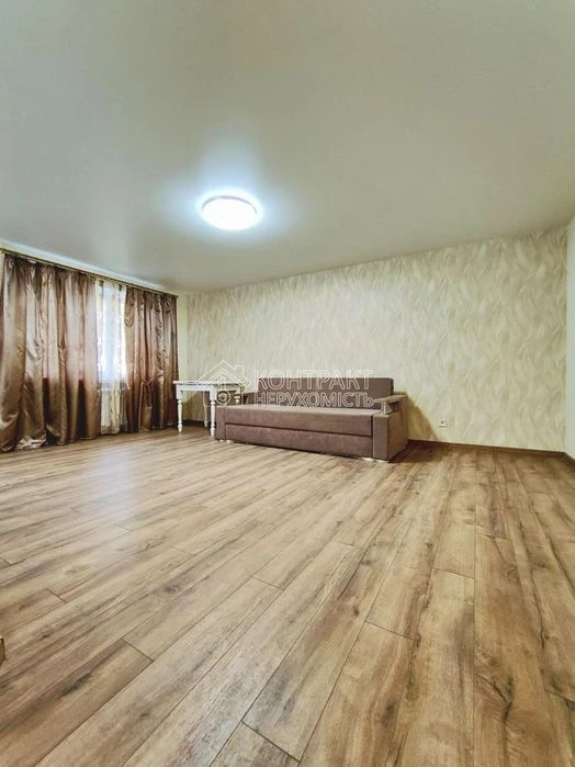 Sale of 1-room apartment 31 m² with major renovation, 7 minutes from the Armiysk metro station