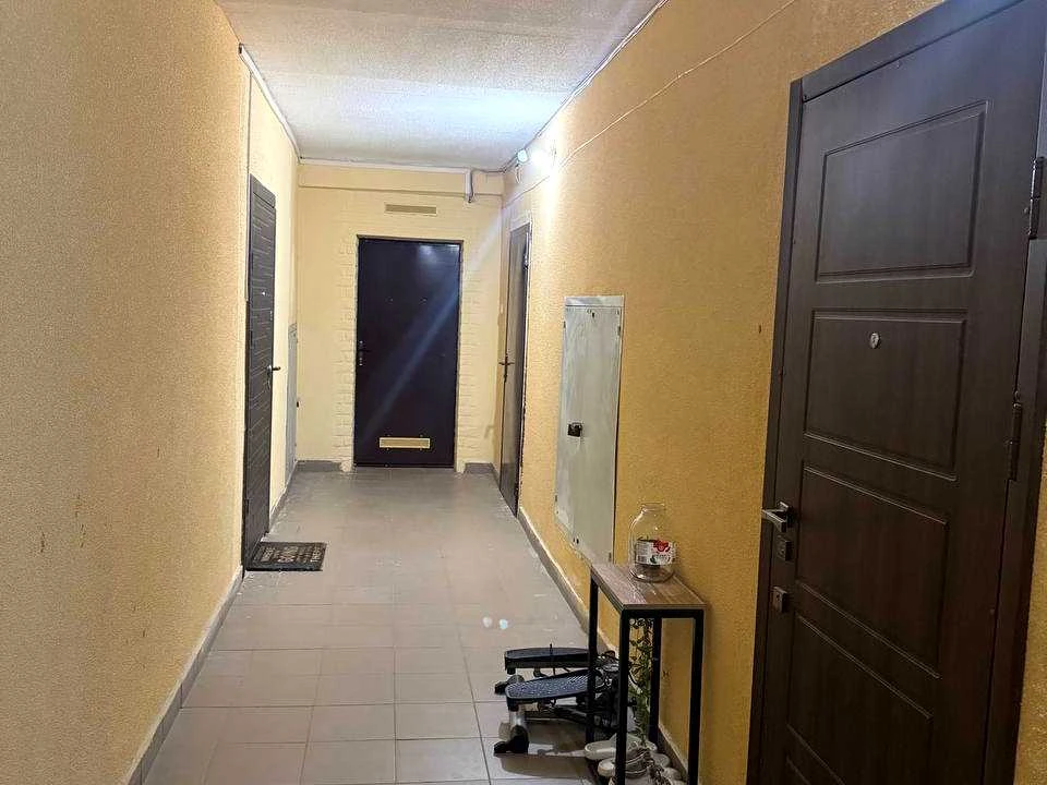 Apartment. Kharkiv, Dragomanova St.