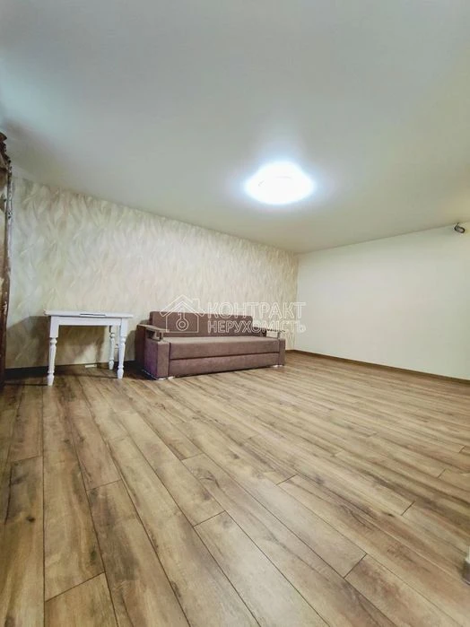 Sale of 1-room apartment 31 m² with major renovation, 7 minutes from the Armiysk metro station