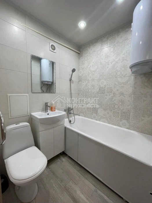 Sale of 1-room apartment 31 m² with major renovation, 7 minutes from the Armiysk metro station