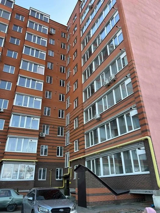 Переуступка 1-к .49 м в новому сучасному будинку.Можлива єОс