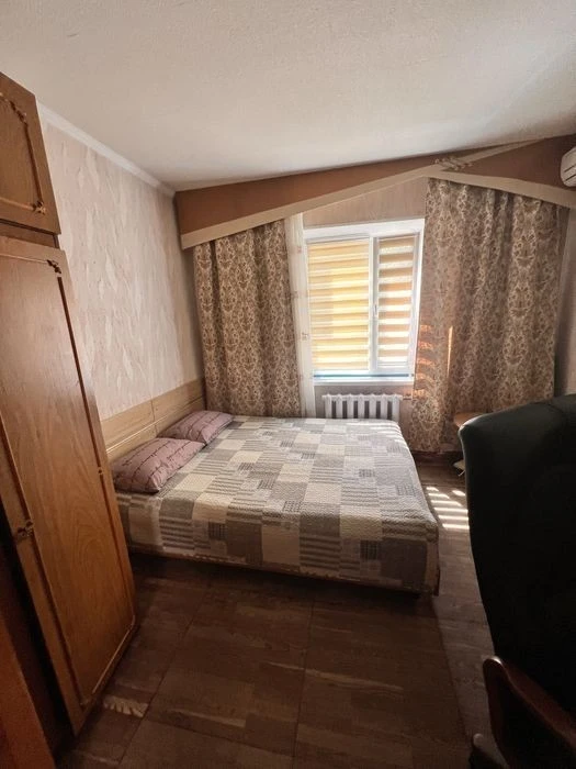 Apartment for sale in Revutskoho