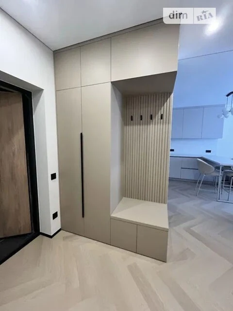 Sale of 2-room apartment 65.7 sq. m. on Vsevolod Zmiyenka Street 15/3