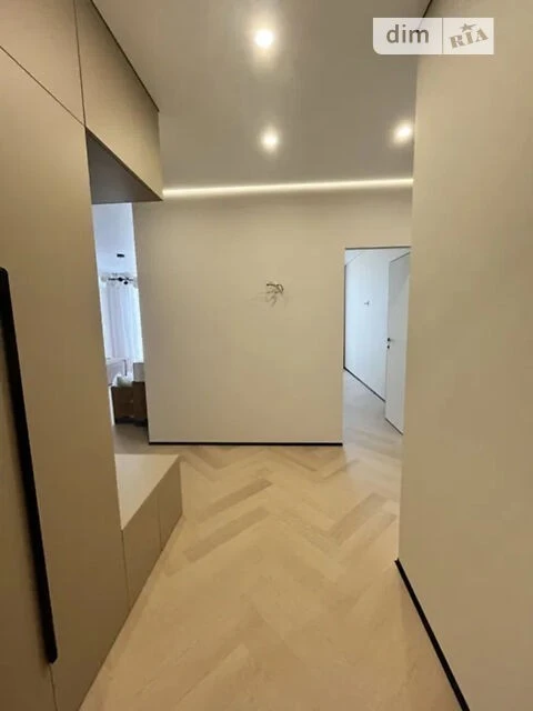 Sale of 2-room apartment 65.7 sq. m. on Vsevolod Zmiyenka Street 15/3