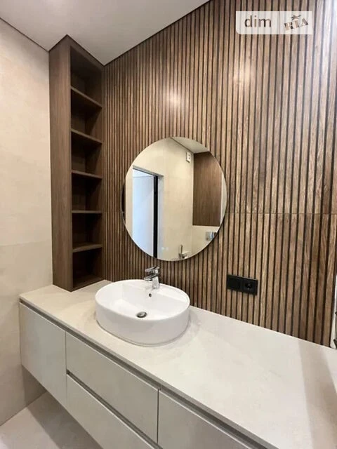 Sale of 2-room apartment 65.7 sq. m. on Vsevolod Zmiyenka Street 15/3