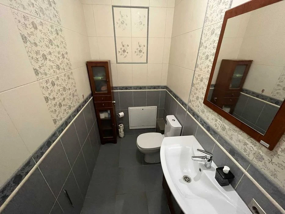 House for sale Pyatnychany district 2816