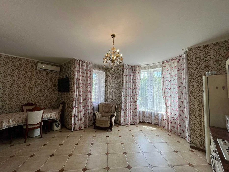 House for sale Pyatnychany district 2816