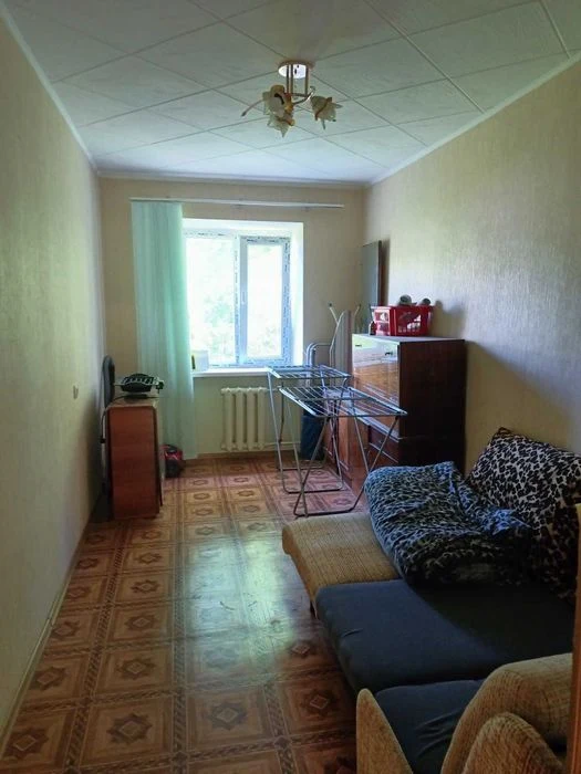 2-комнатная квартира на сред. этаже блочного дома на пр